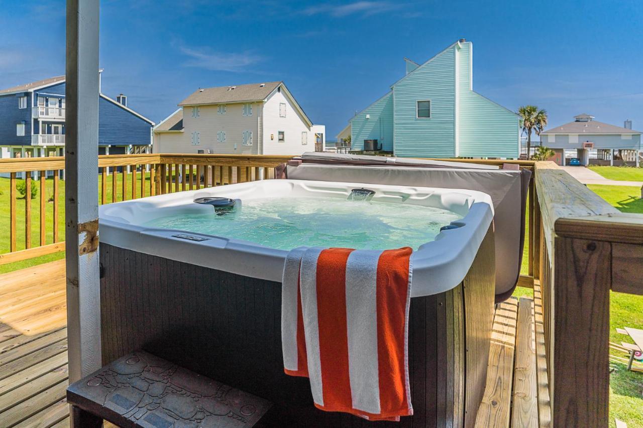 Hot Tub - Ocean Views - Steps To Private Beach - Quiet Location 갤버스턴 외부 사진